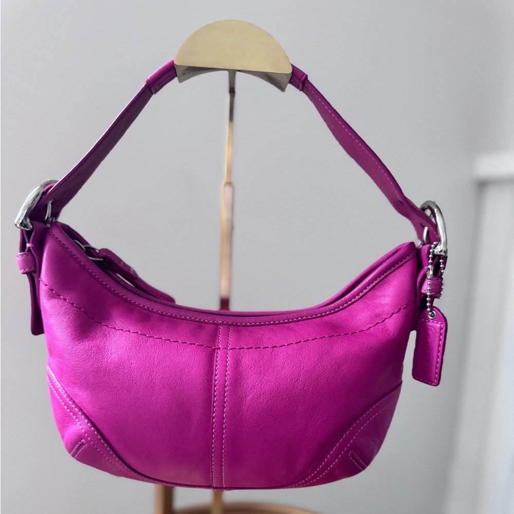 Coach SoHo Small Hobo Hot Pink Leather Vintage Shoulder Bag Y2K 9541